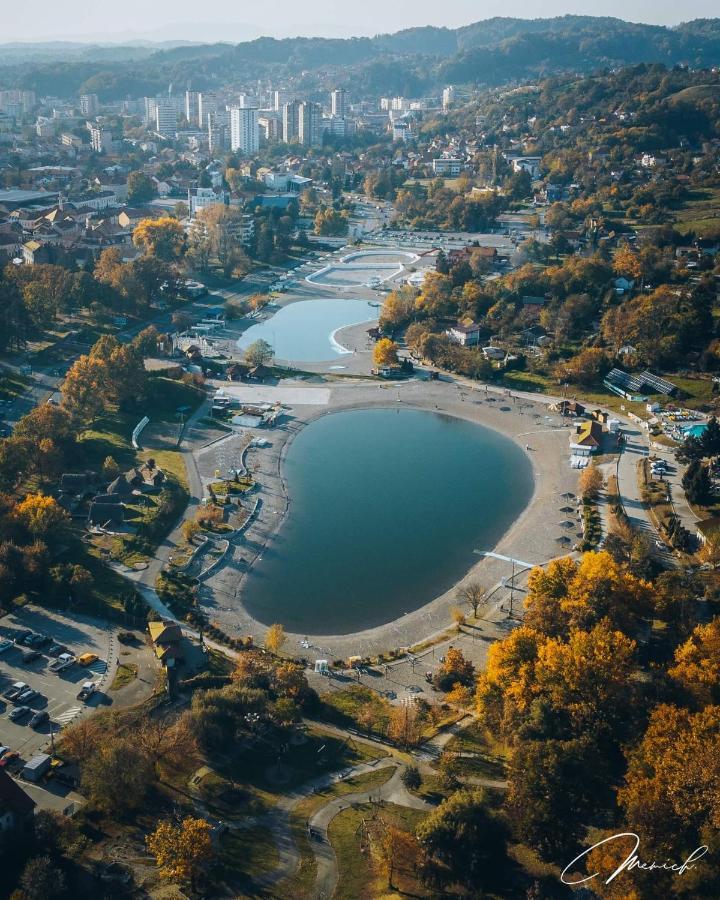 Apartmani Roki Tuzla Buitenkant foto