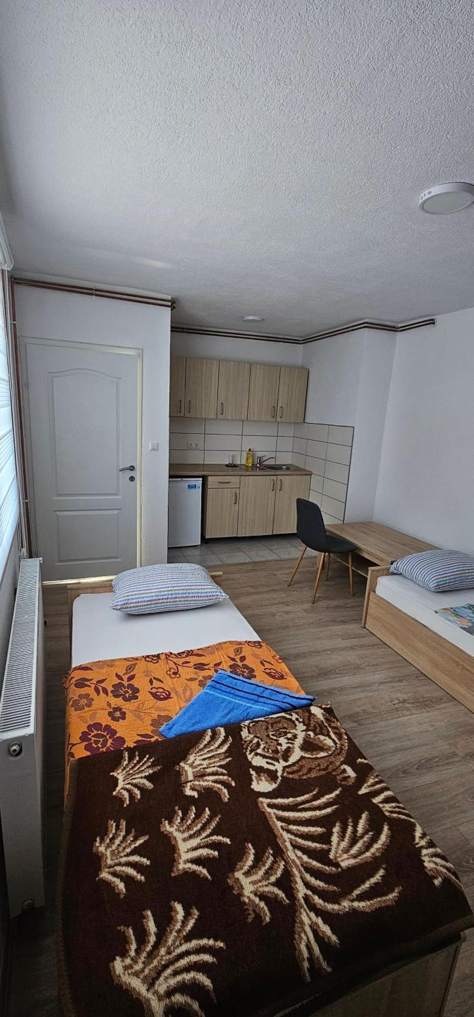 Apartmani Roki Tuzla Buitenkant foto